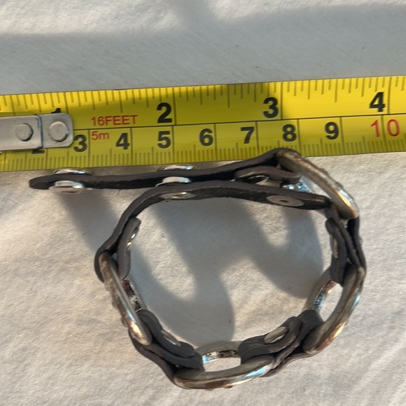 Gaunt Tong Leather and metal with sparkling crystals GUC - Picture 8 of 10